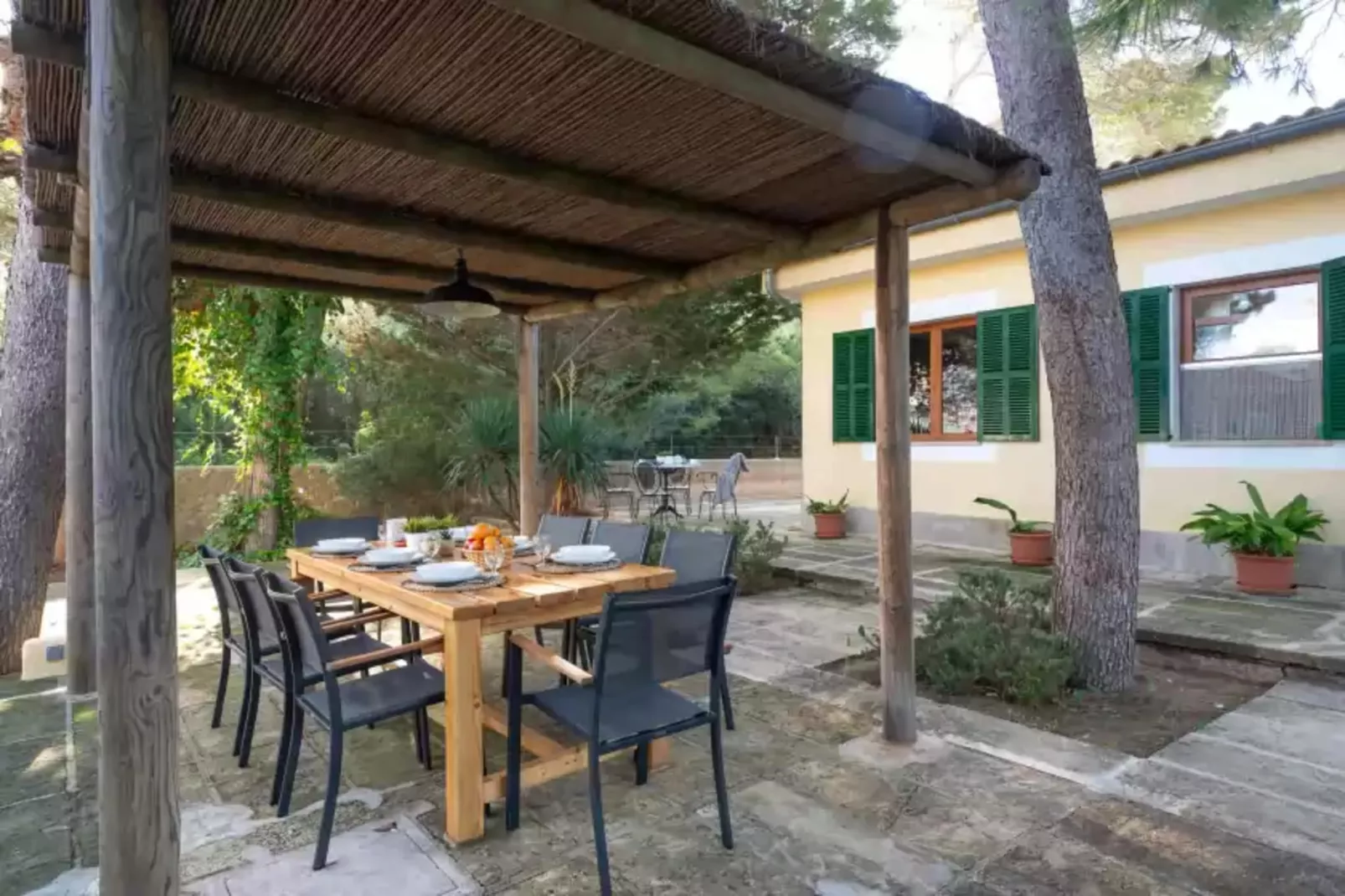 Ombra De Pins-Facilities