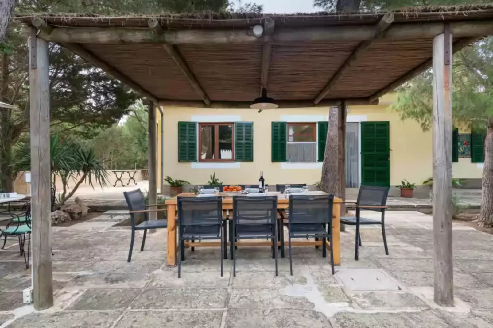 Ombra De Pins-Facilities