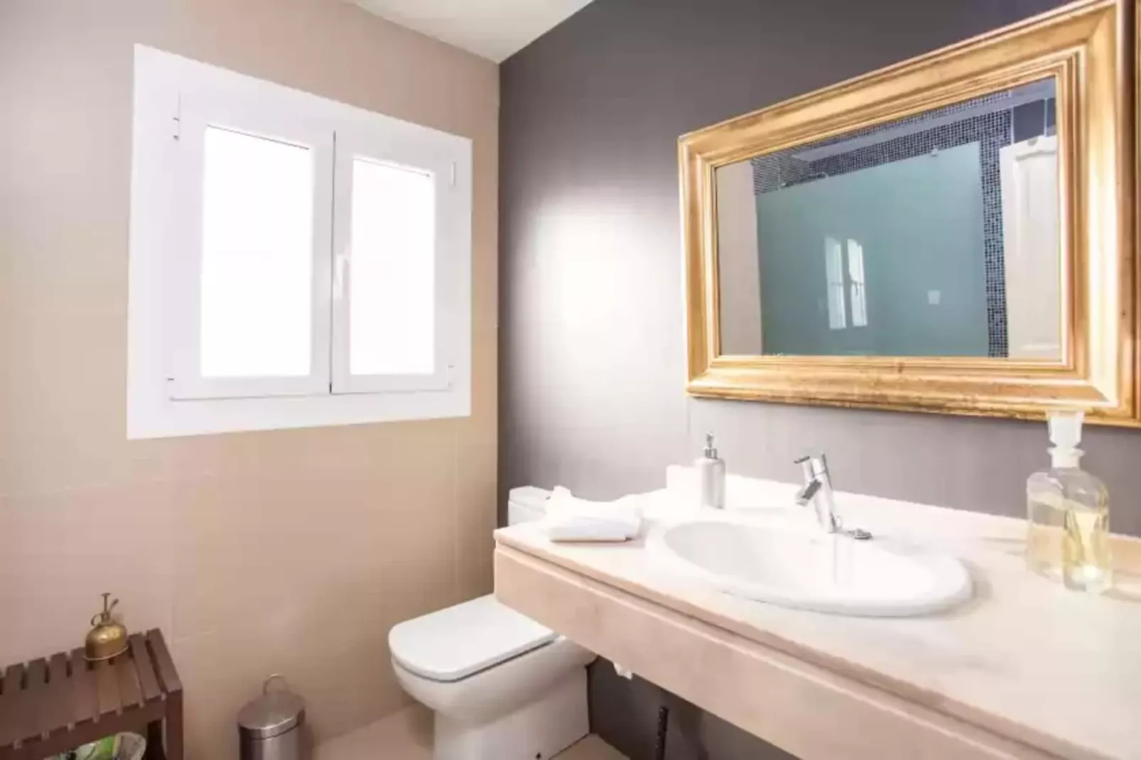 Villa Romana Bonaire-Bathroom