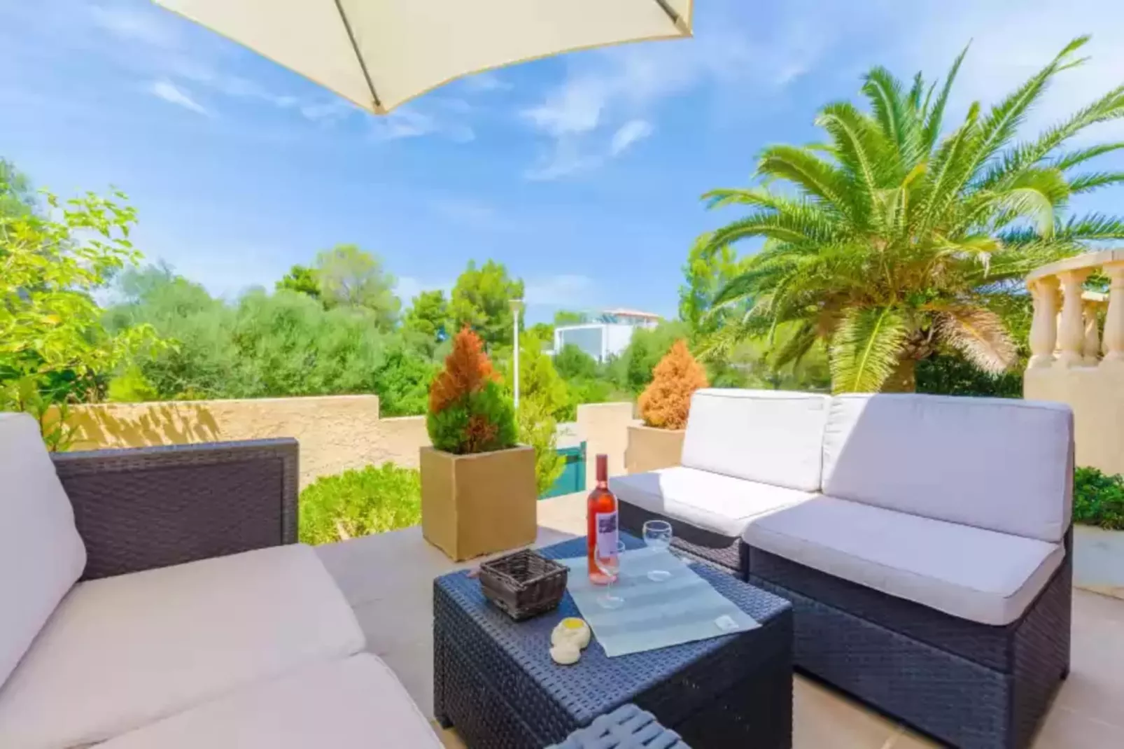 Rudy-Terrace balcony