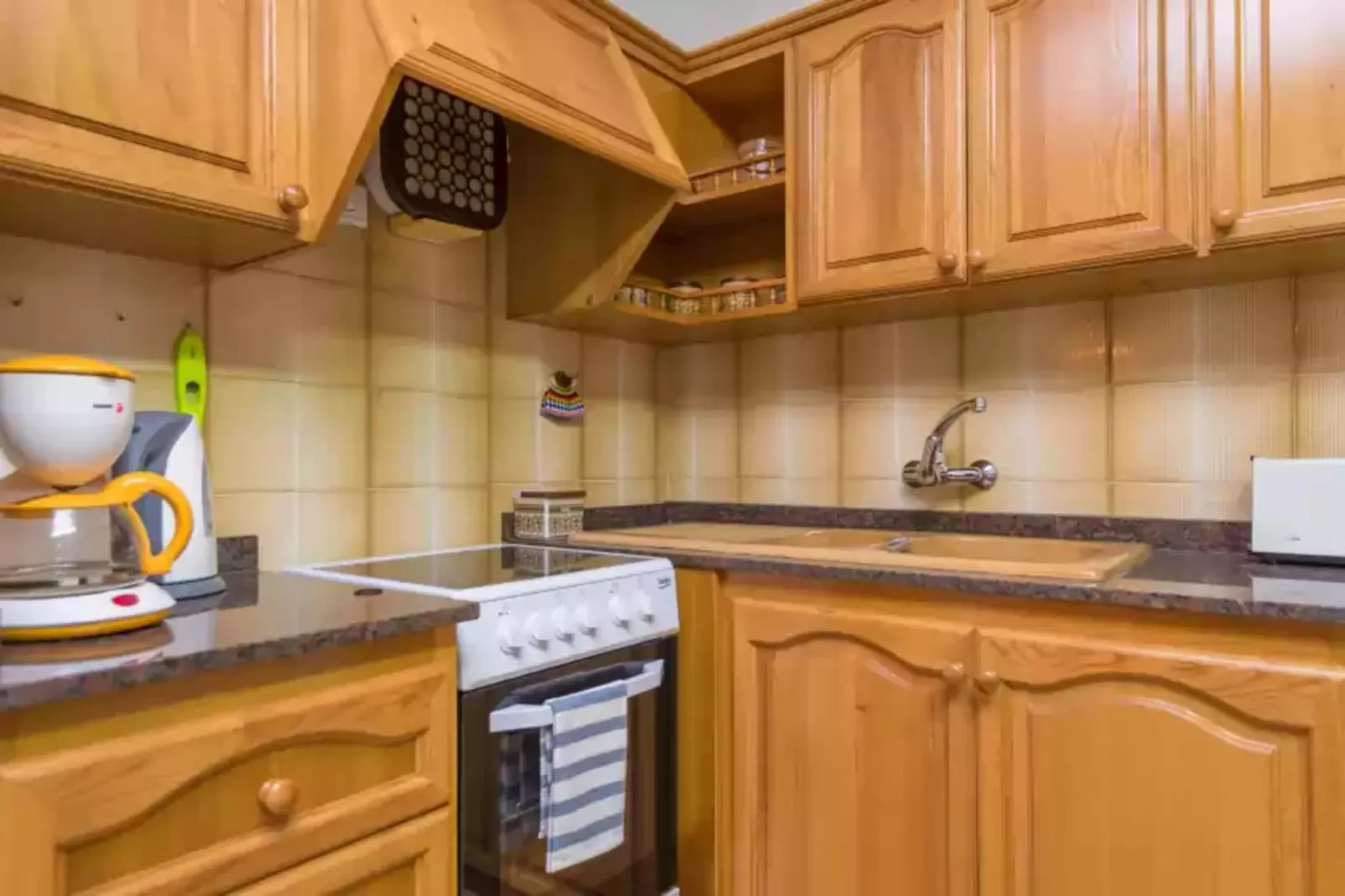 Can Salvador-Kitchen