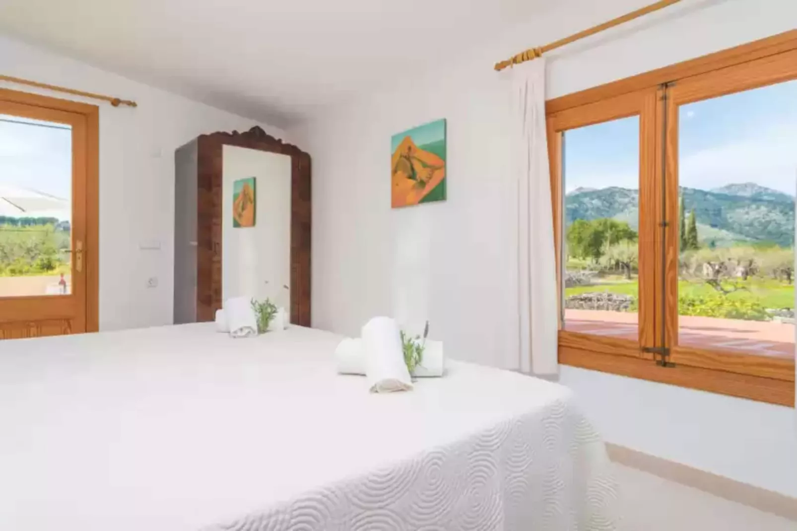Can Salvador-Bedroom