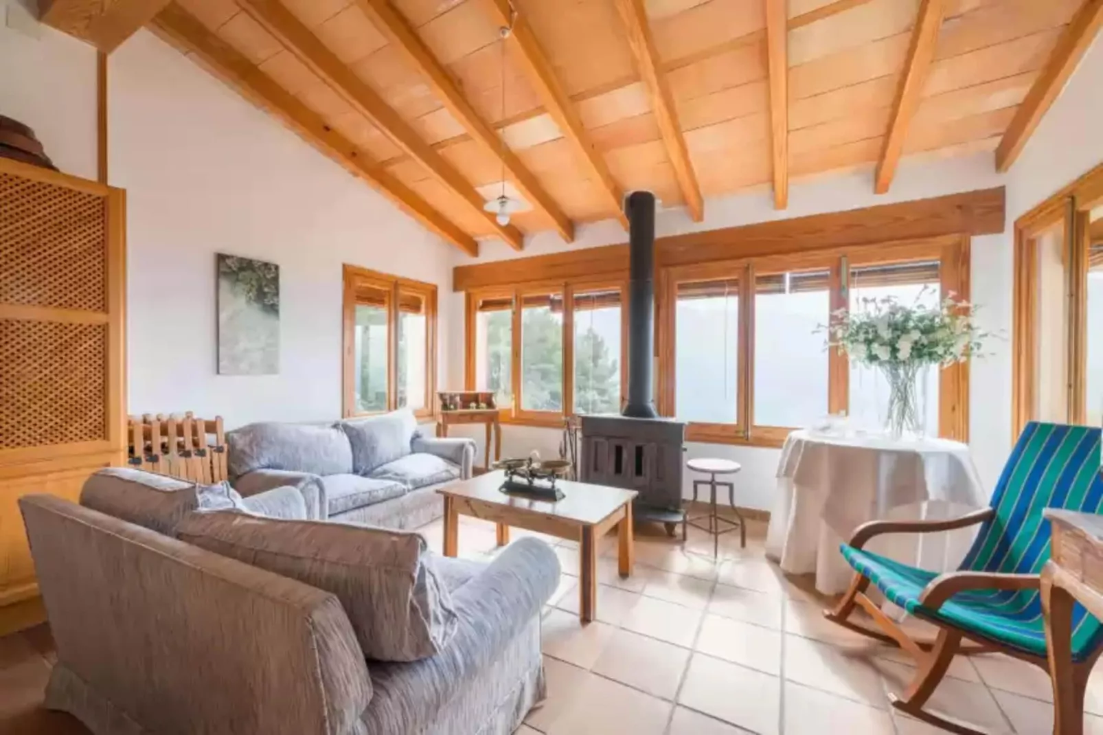 S'olivaret (fornalutx)-Living room
