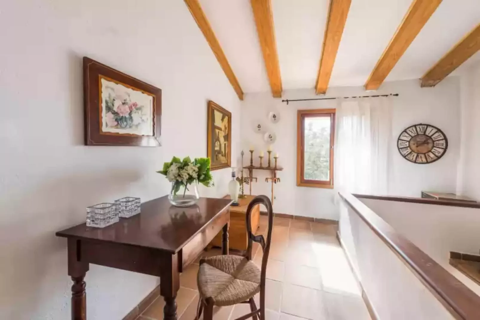 S'olivaret (fornalutx)-Living room