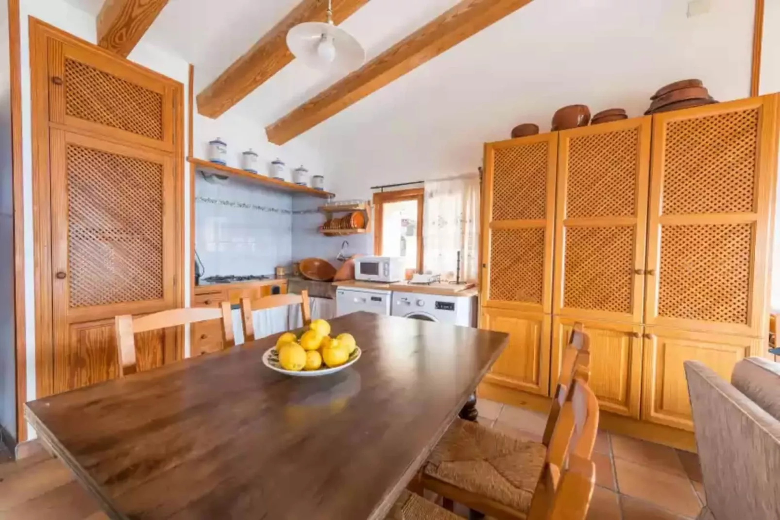 S'olivaret (fornalutx)-Dining room