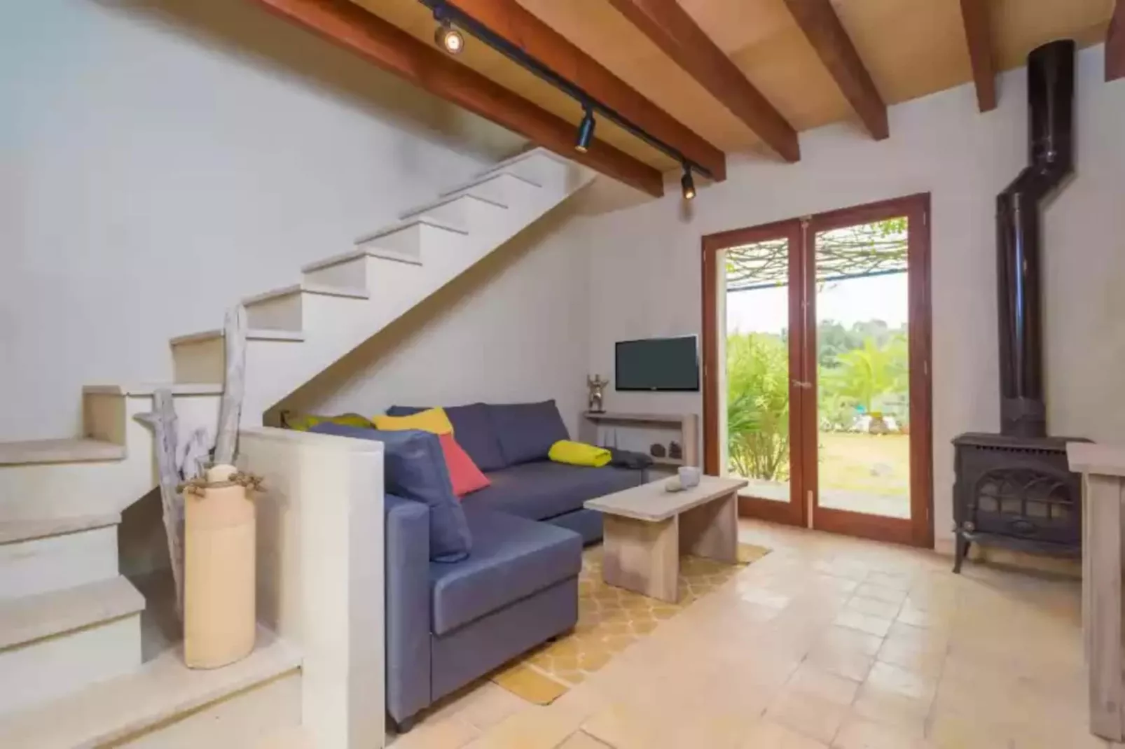 Can Pina - Eco Redonda 2 --Living room