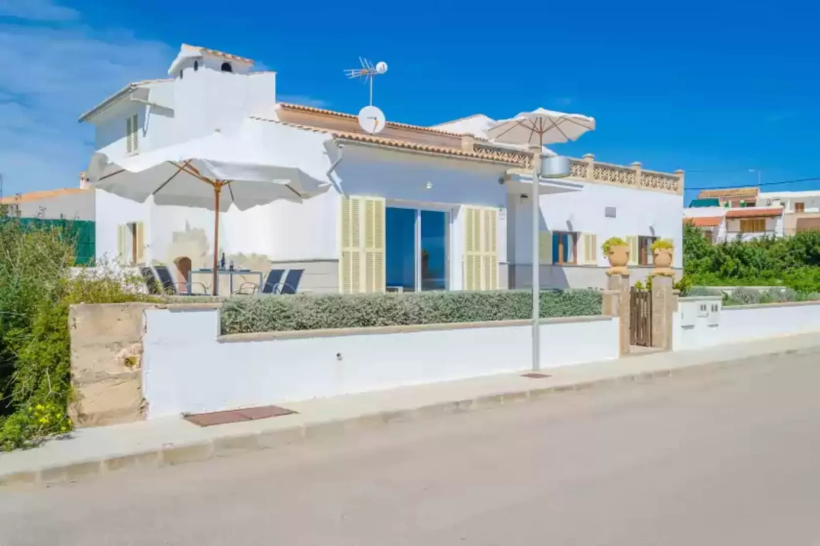 Can Rosito-Exterior summer