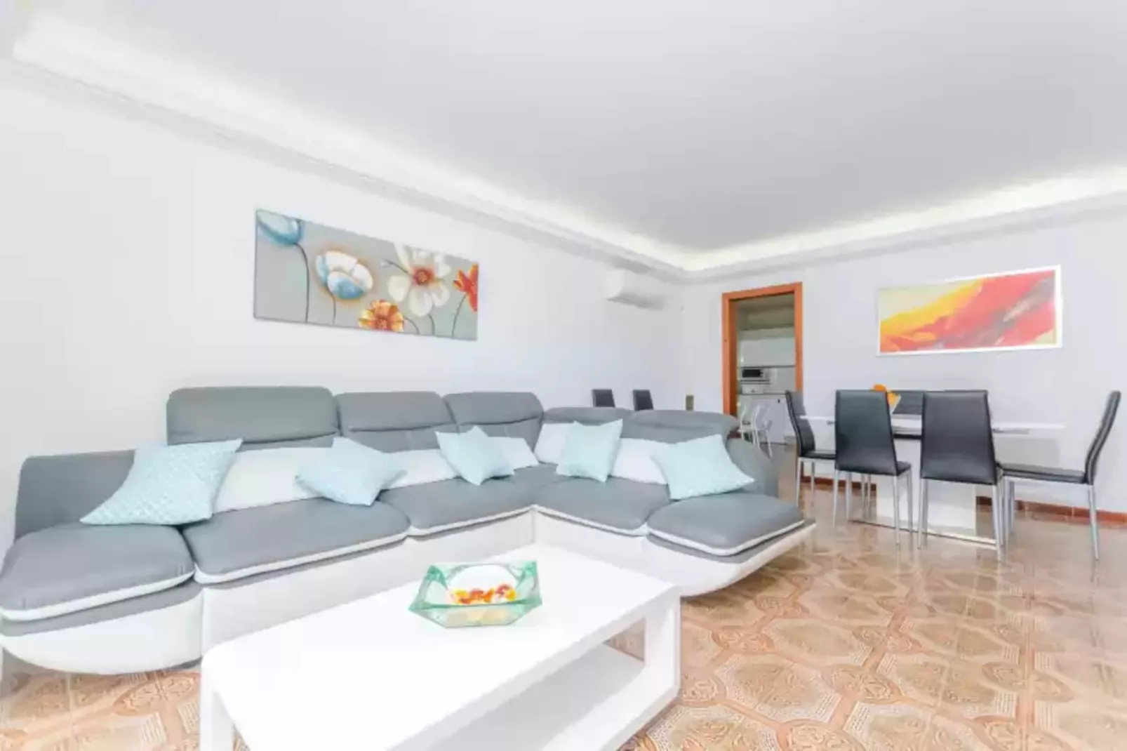 Can Rosito-Living room