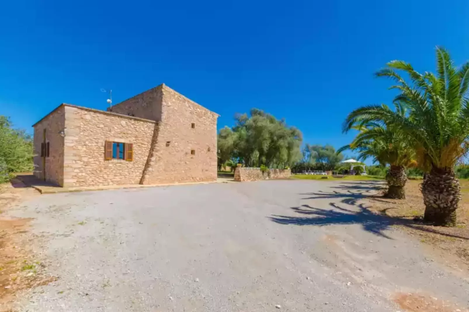 Son Fumat-Exterior summer