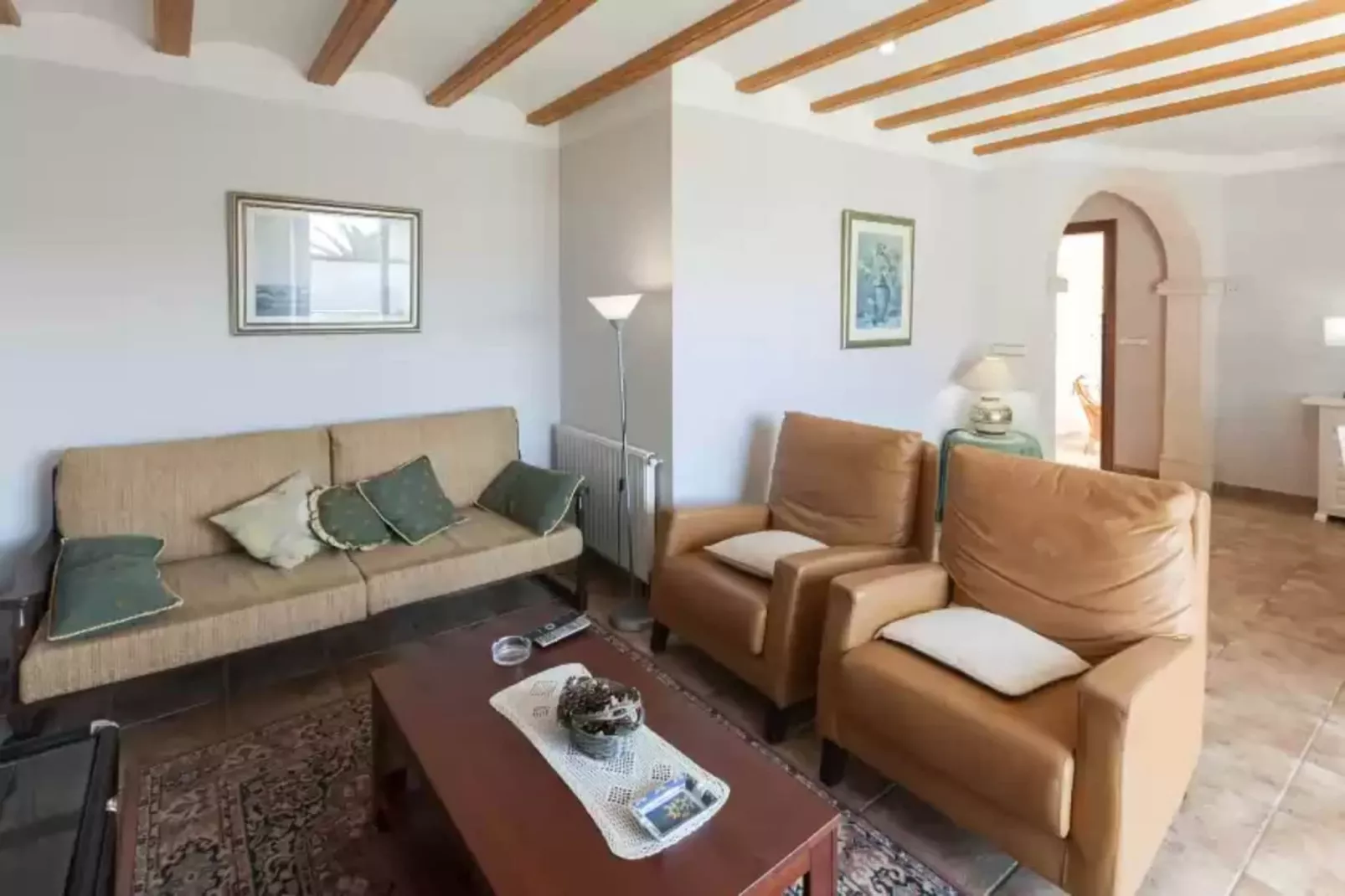 Frederic-Living room