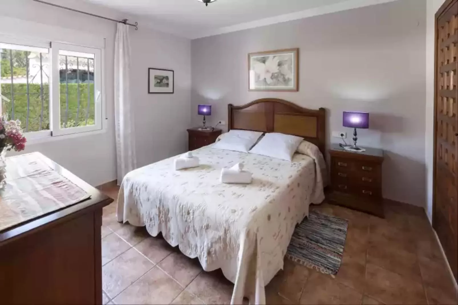 Frederic-Bedroom