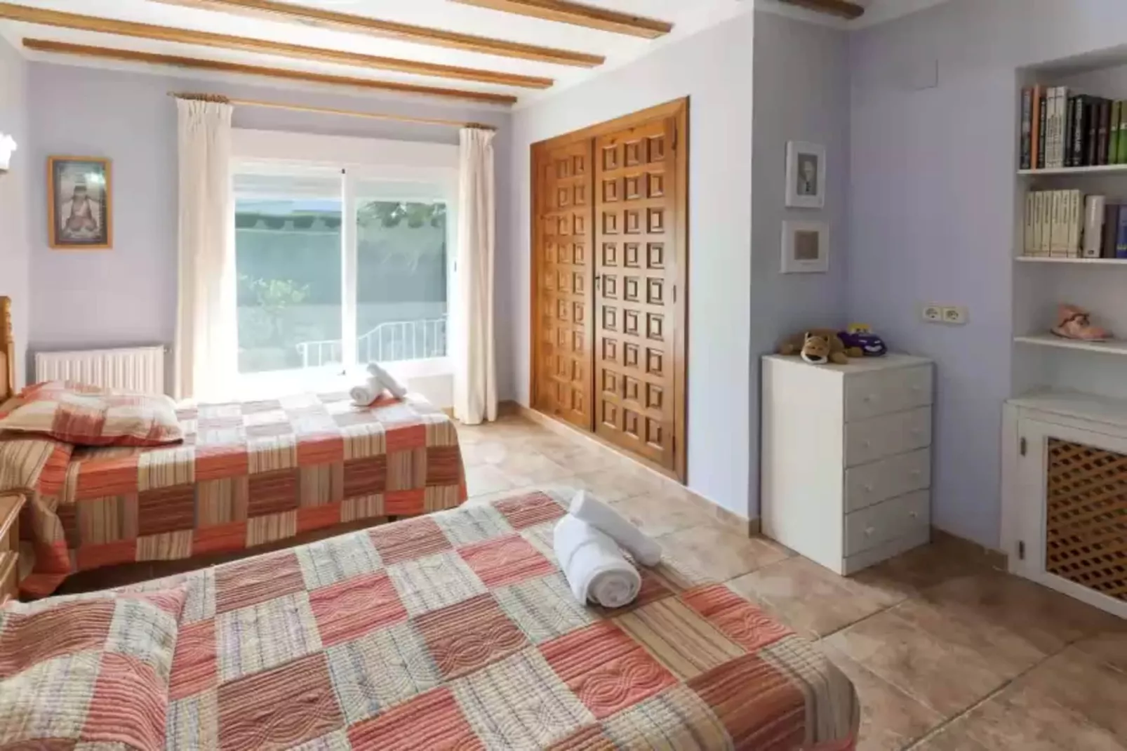 Frederic-Bedroom