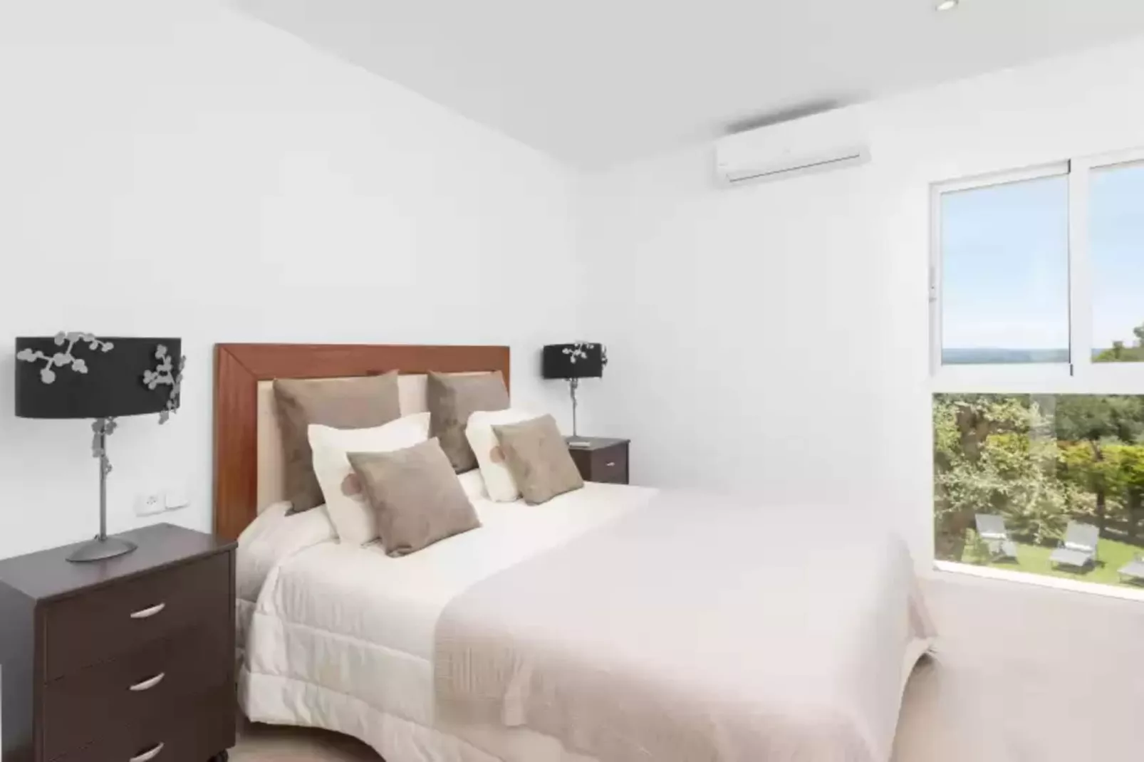 Talaiot 25-Bedroom