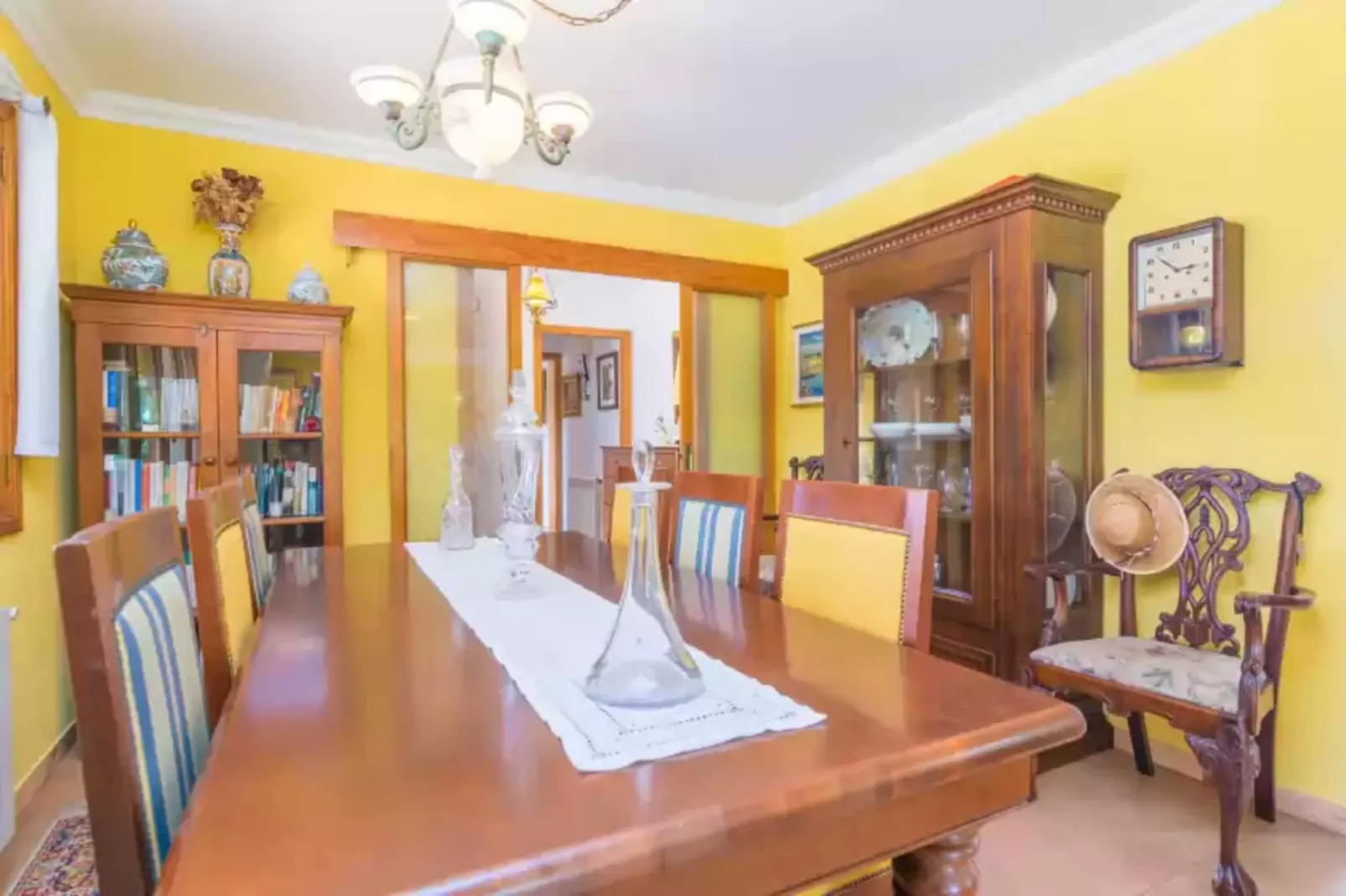 Son Pax Petit-Living room