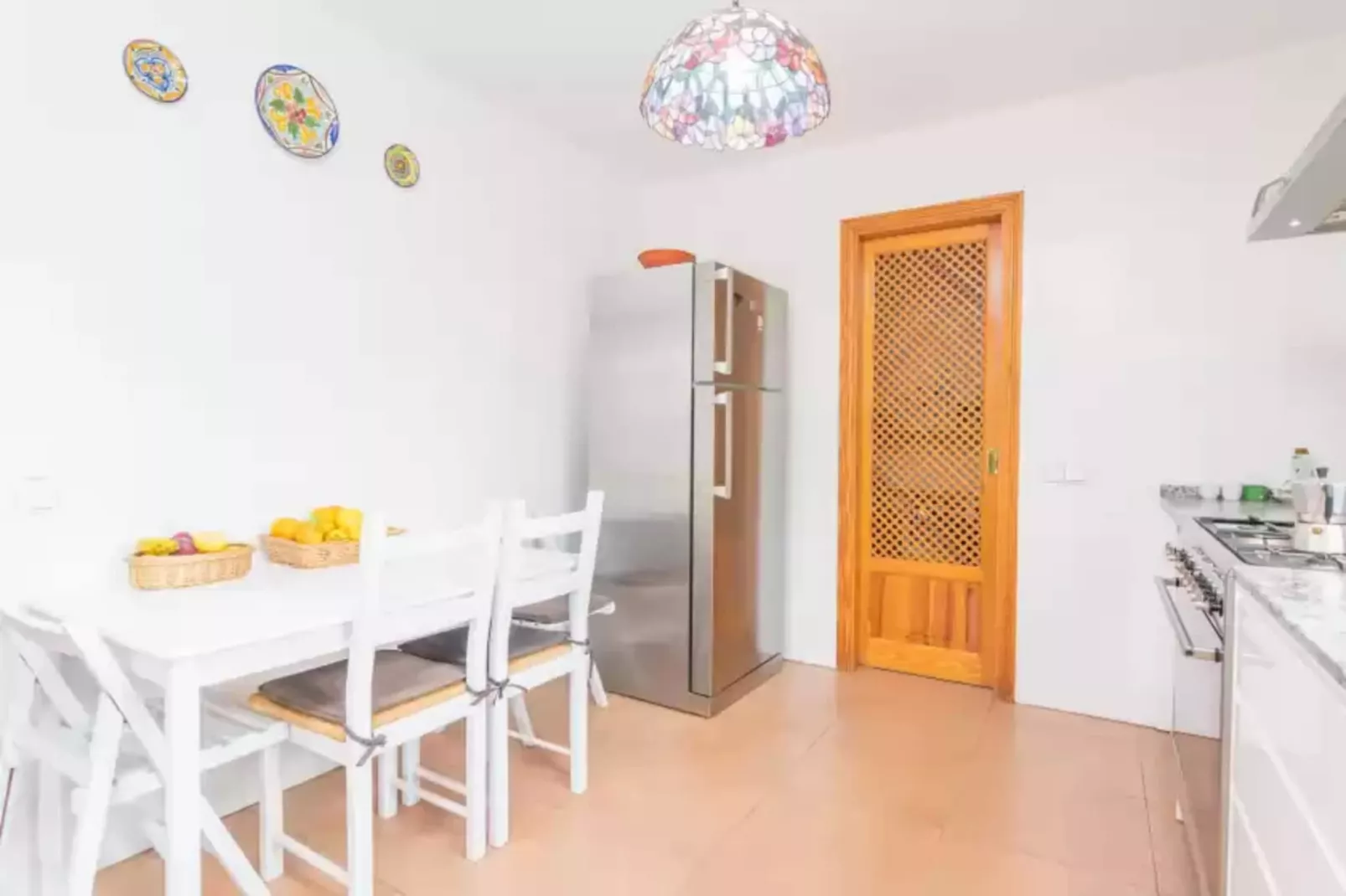 Son Pax Petit-Dining room