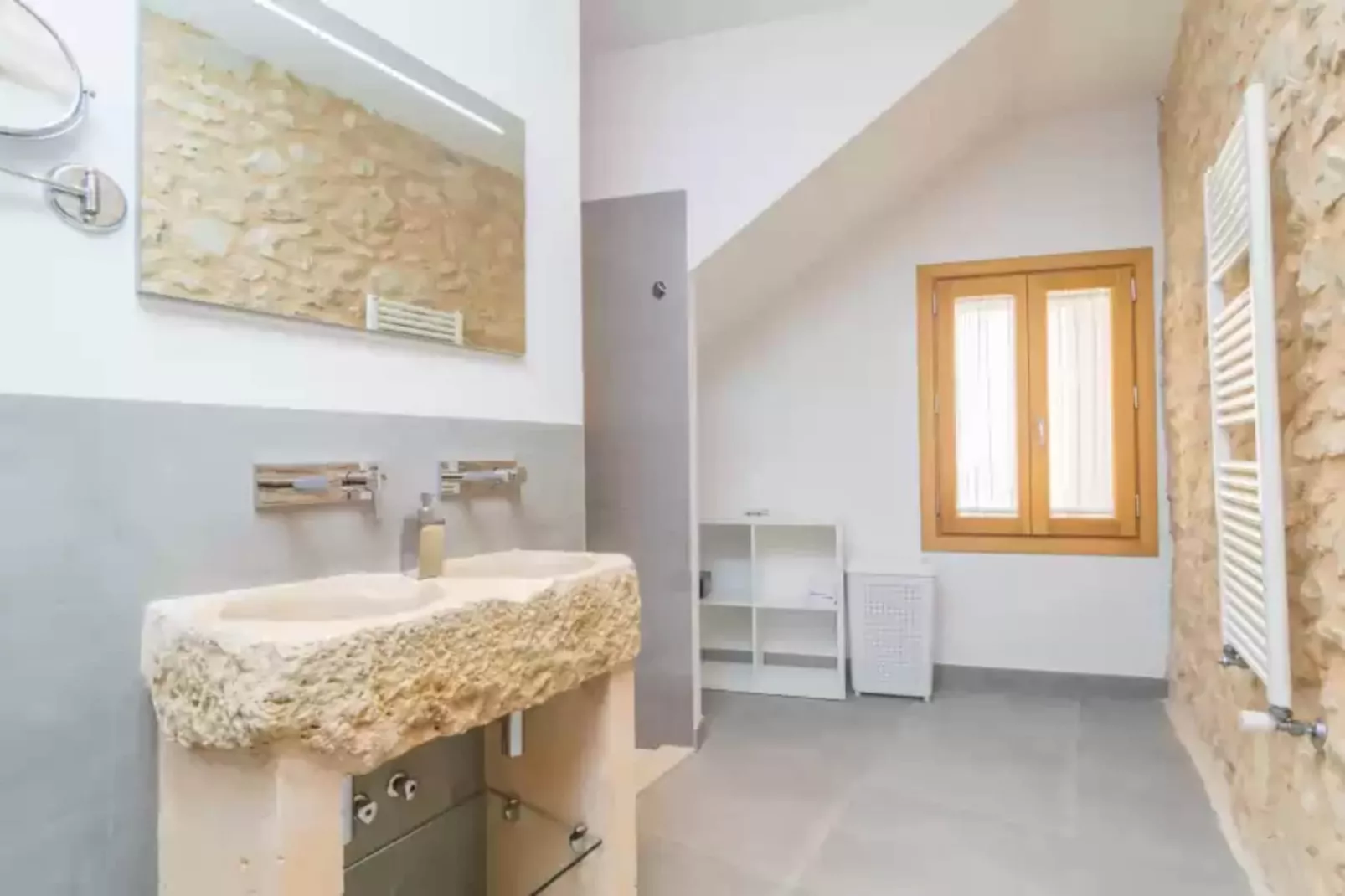Can Tianet-Bathroom