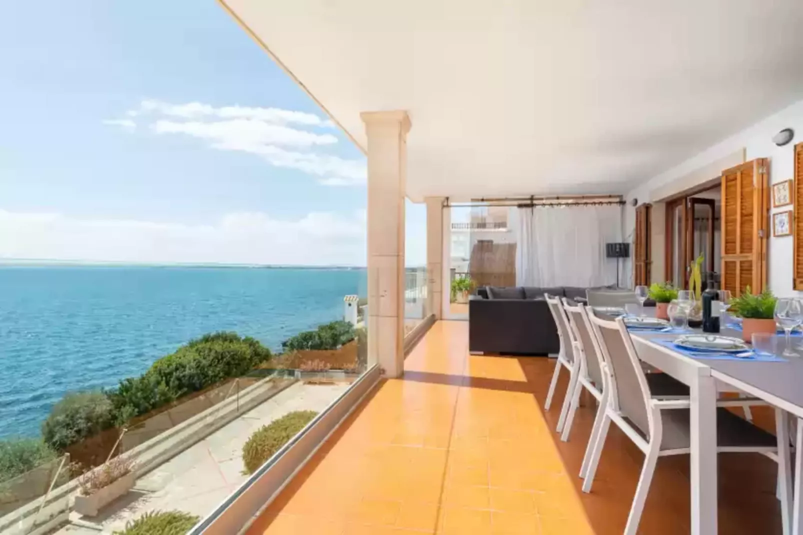 Villa Can Torrens-Terrace balcony