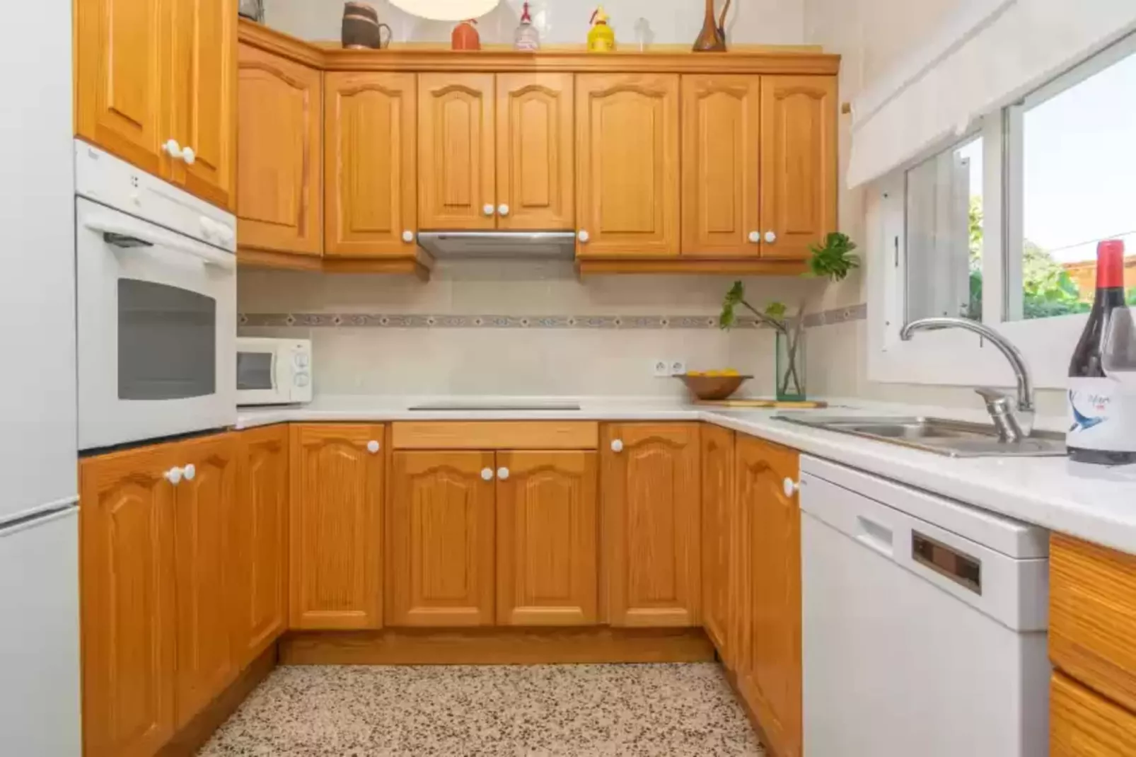 Sol I Vent-Kitchen