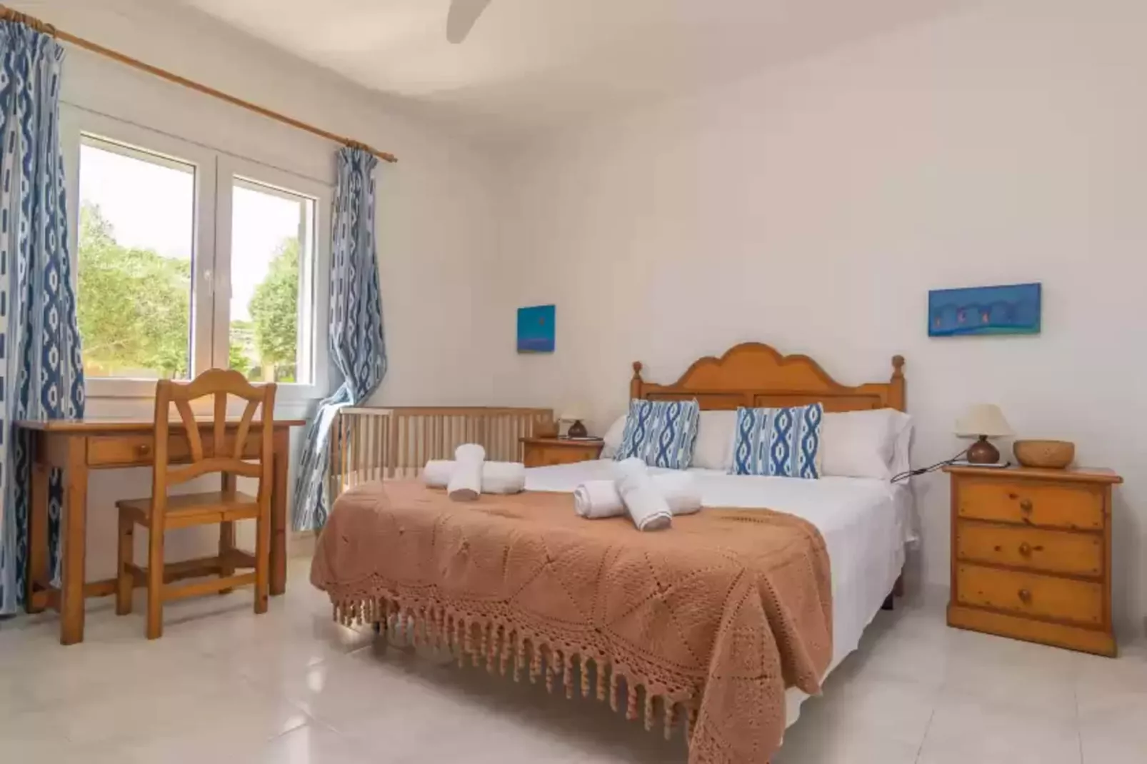 Casa Aina-Bedroom