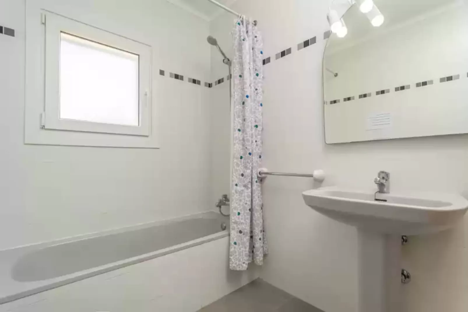 Casa Aina-Bathroom