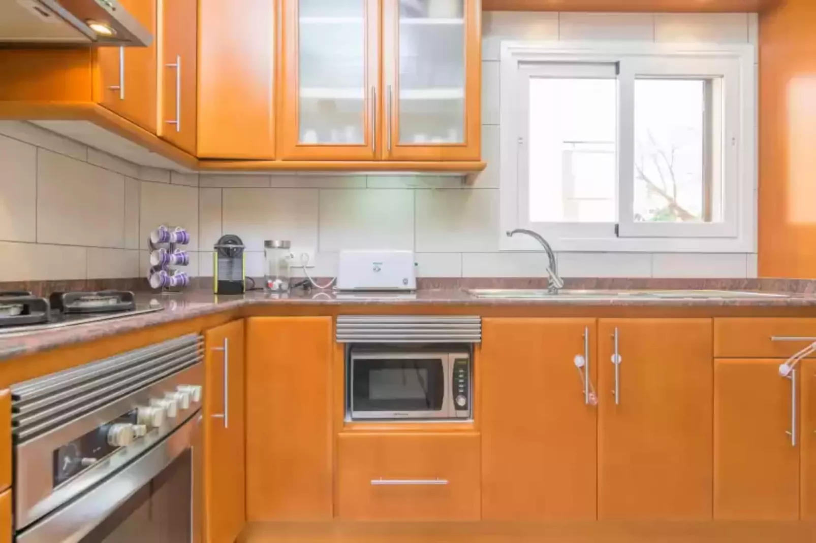 Lluna Home-Kitchen