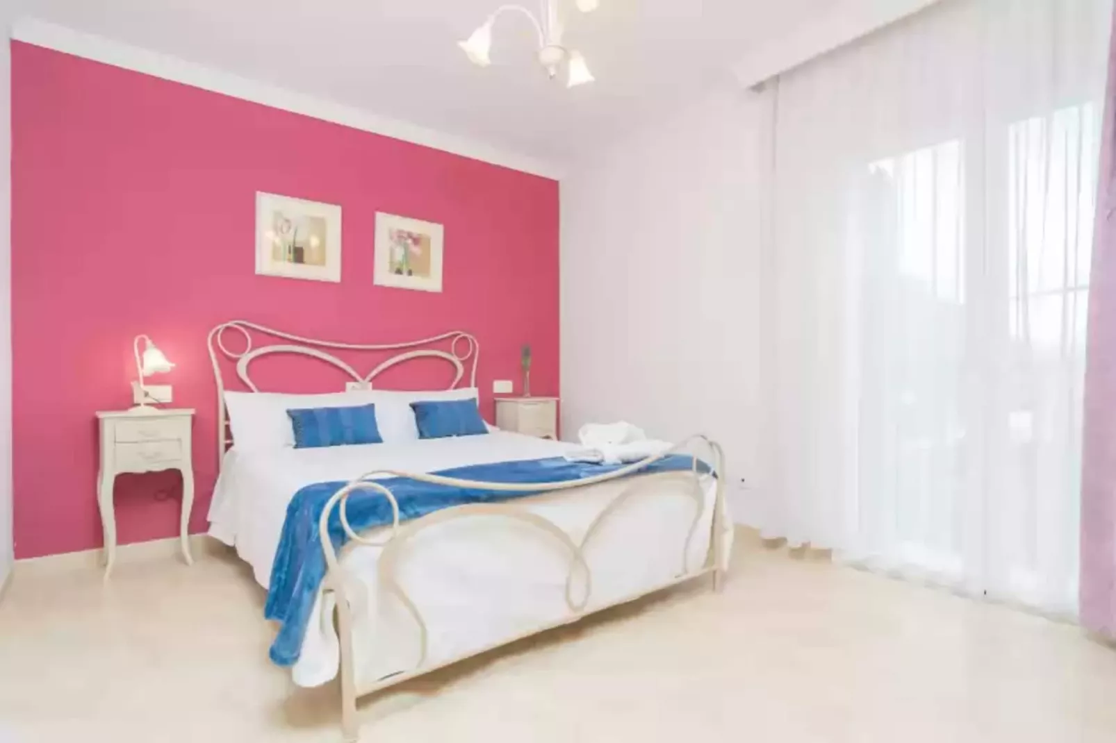 Lluna Home-Bedroom