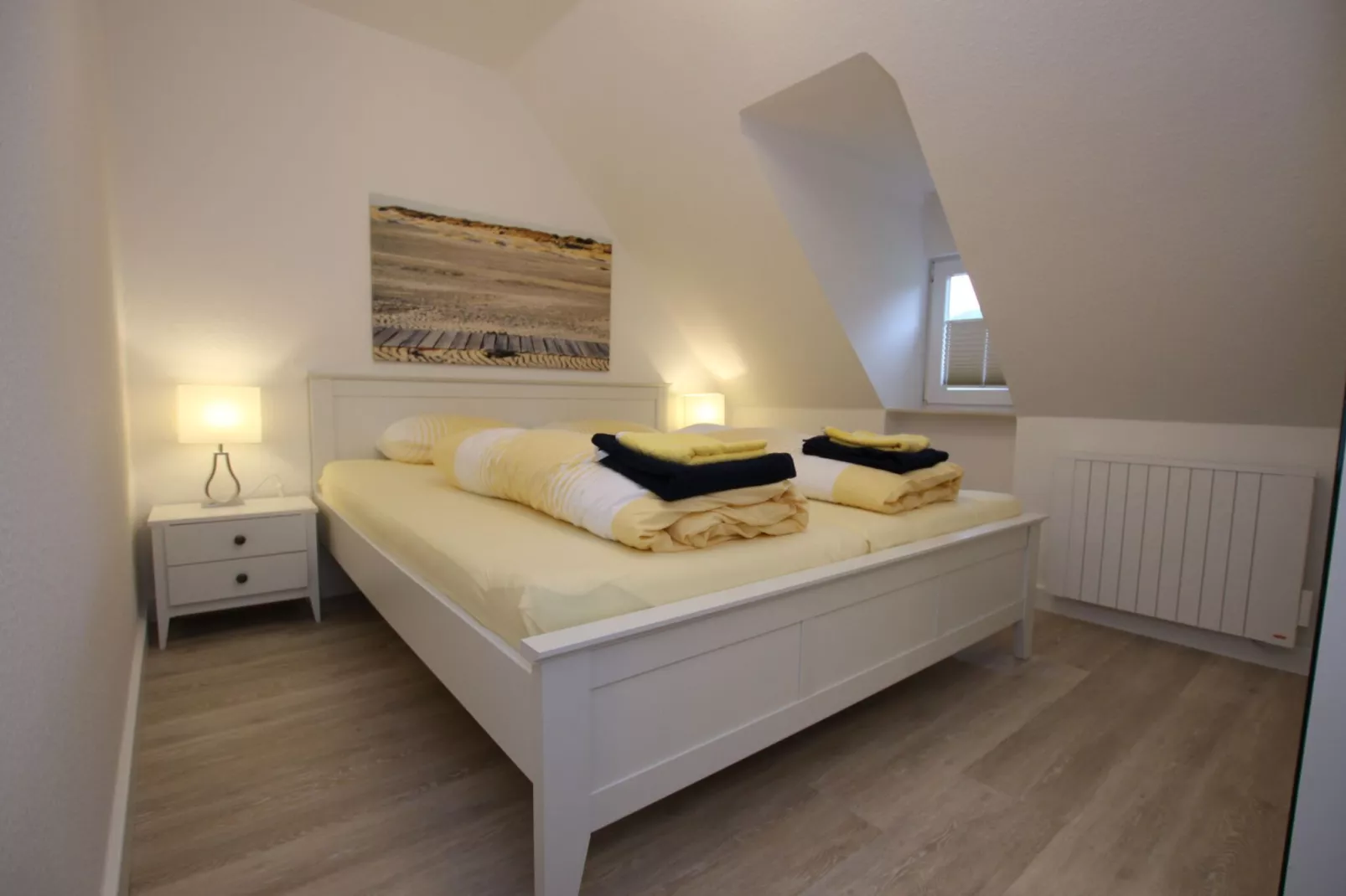 Ferienwohnung Sommerdeich - 4 Personen-Bedroom