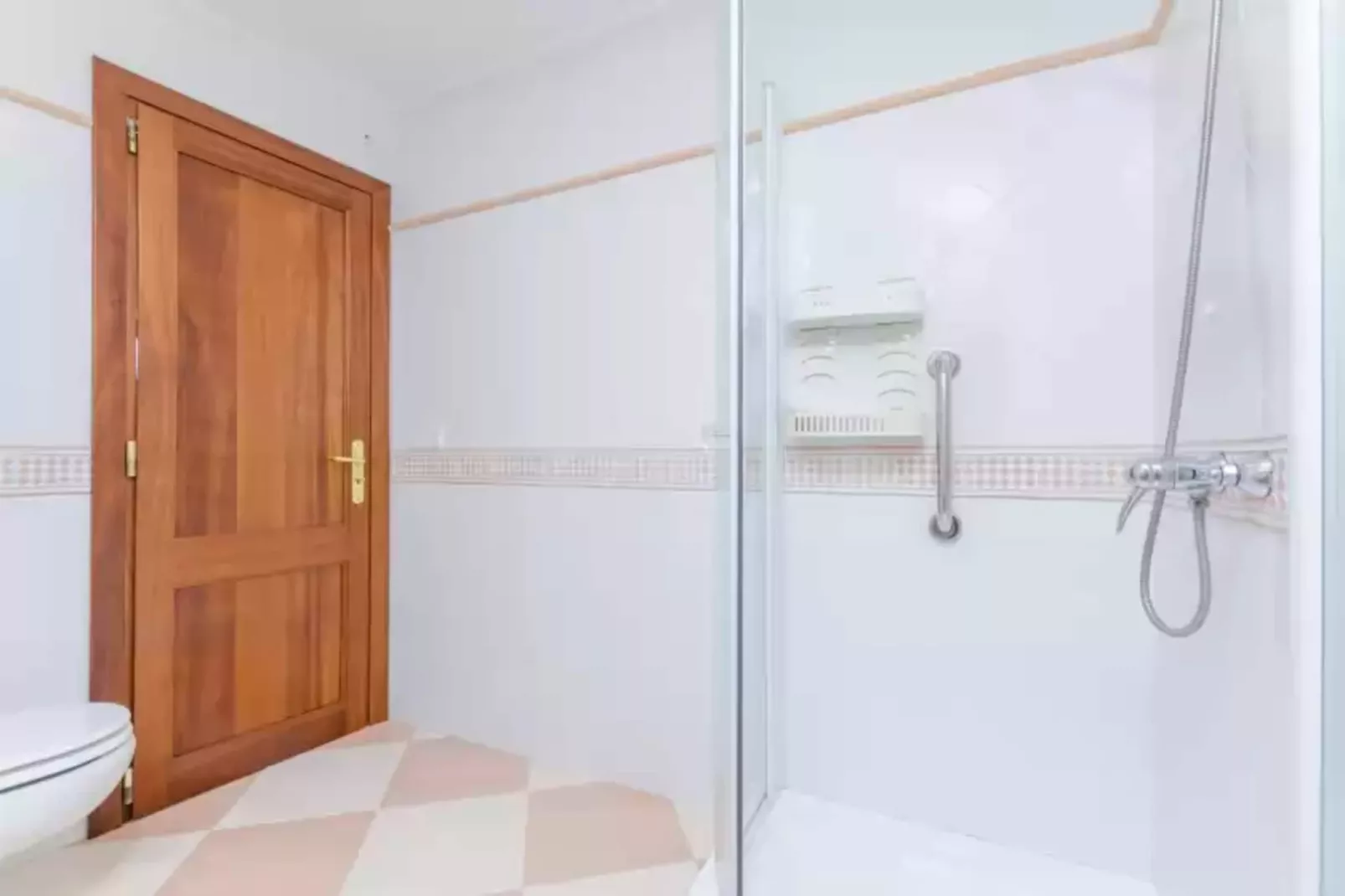 Roser (roser De ArtÀ)-Badezimmer