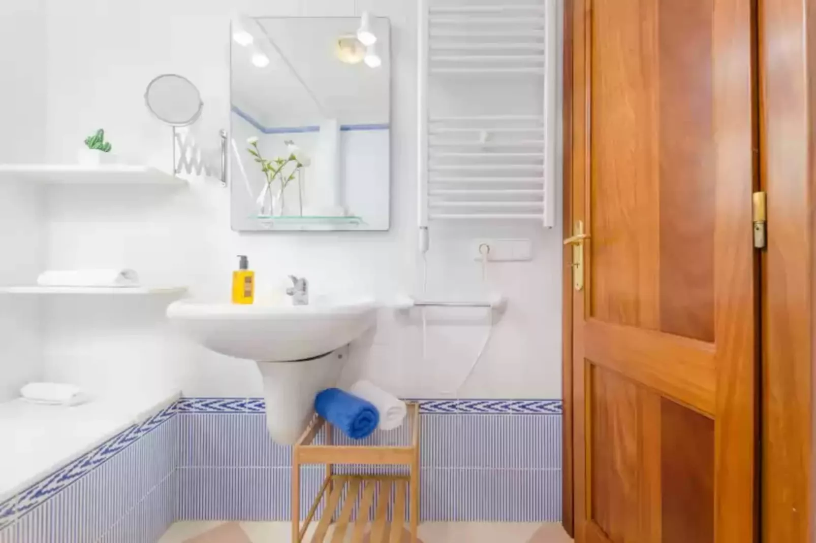 Roser (roser De ArtÀ)-Badezimmer