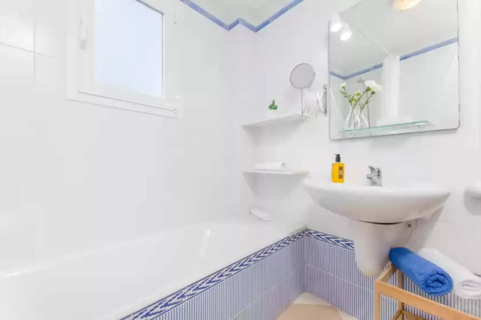 Roser (roser De ArtÀ)-Badezimmer