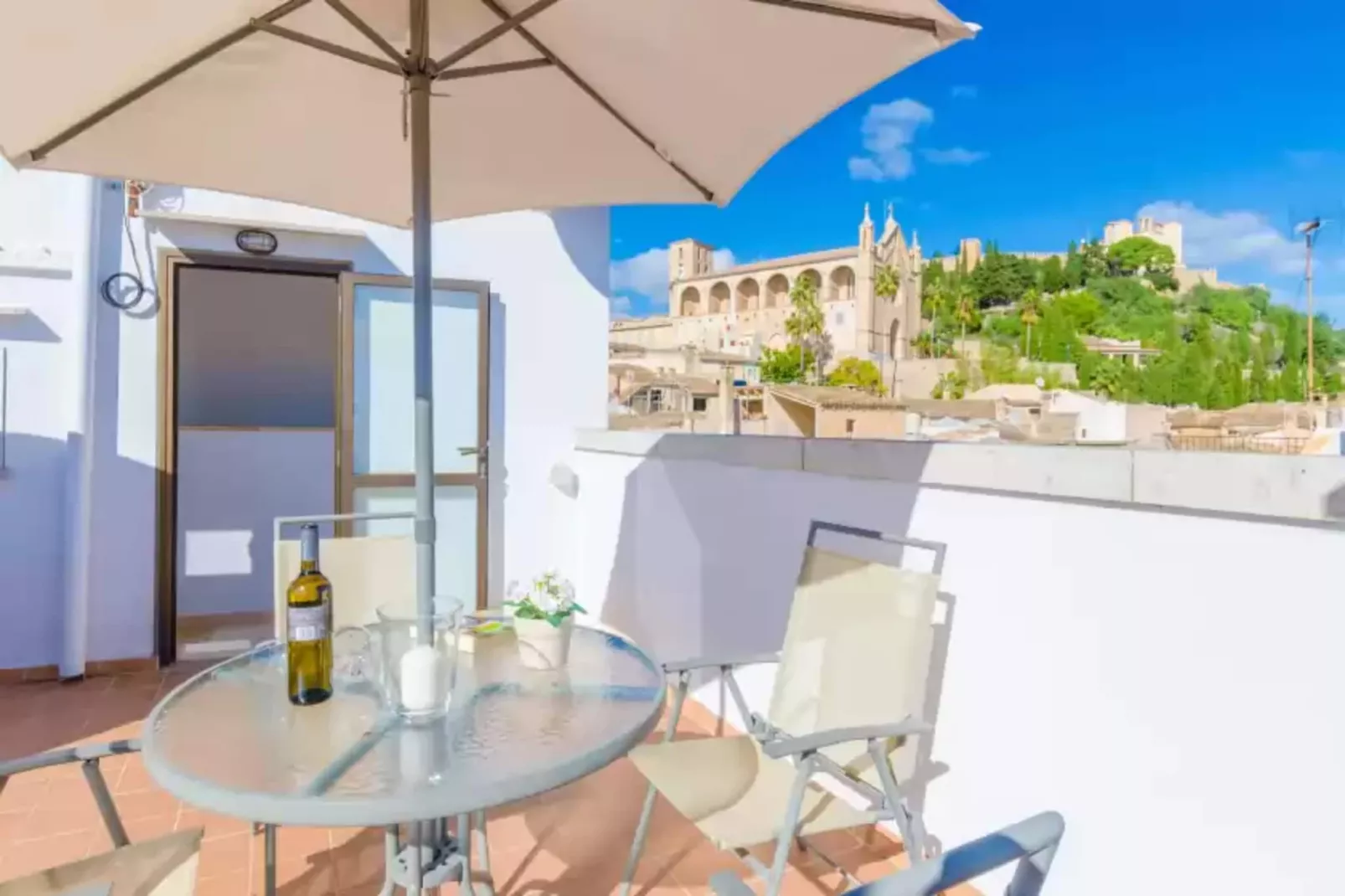 Roser (roser De ArtÀ)-Terrassenbalkon