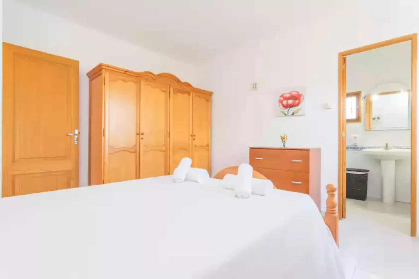 Sa Tanqueta De Ses Roques-Bedroom