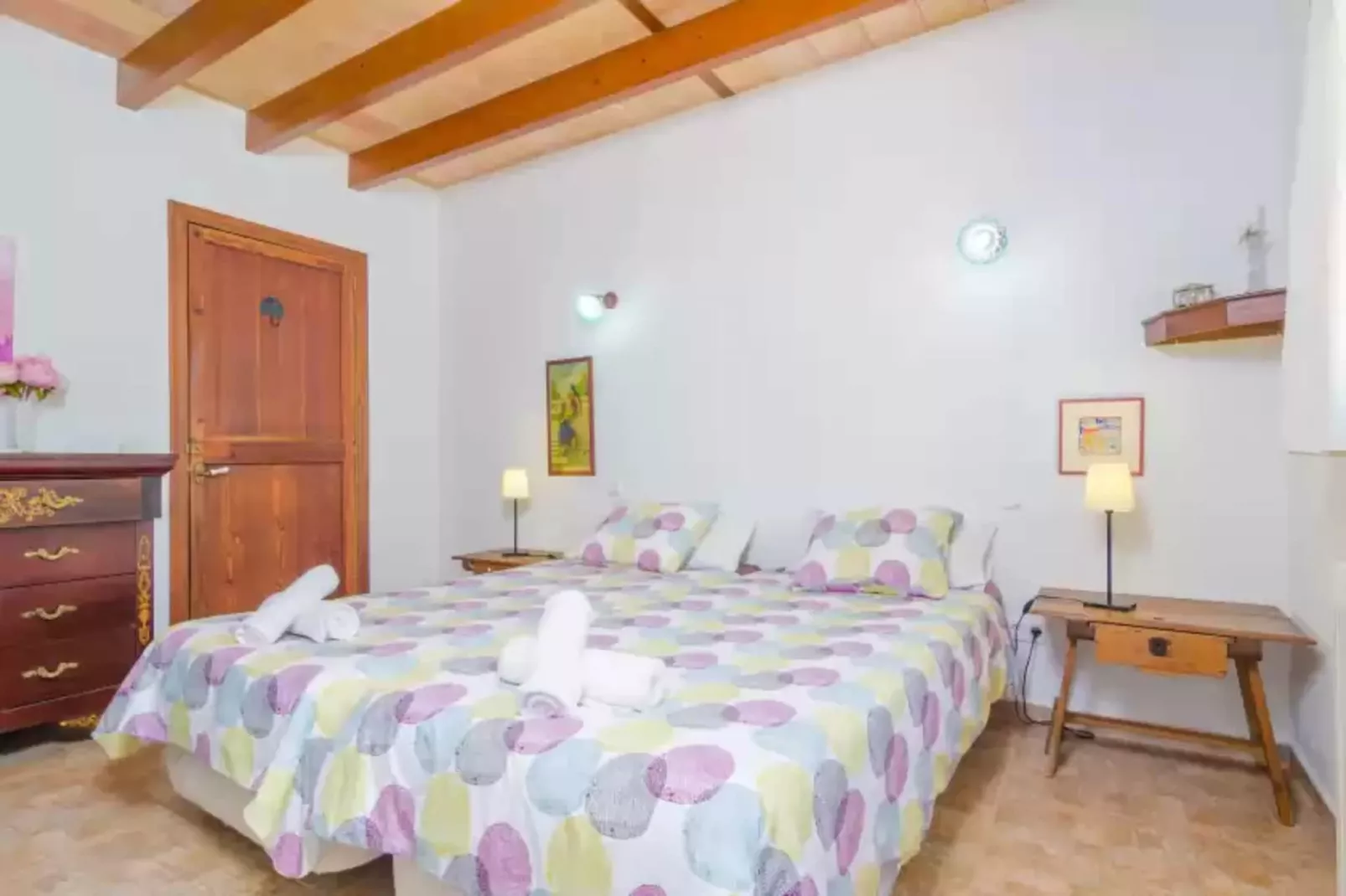 Ses Velletes 7-Bedroom