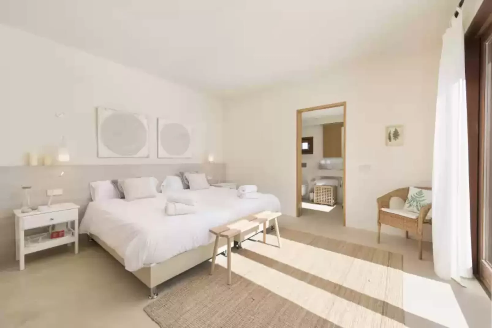 Talassa-Bedroom
