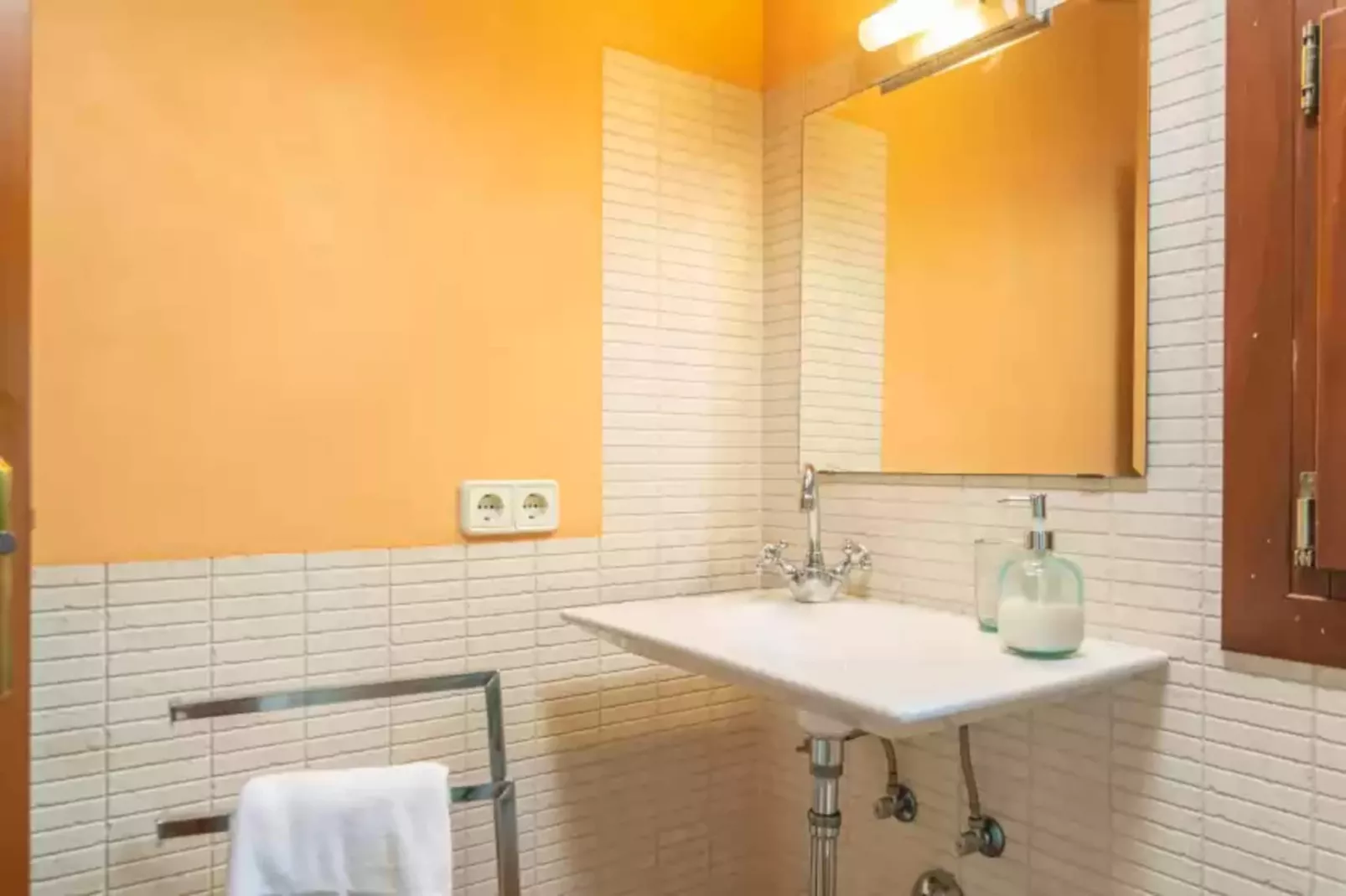 Can Ribas-Bathroom