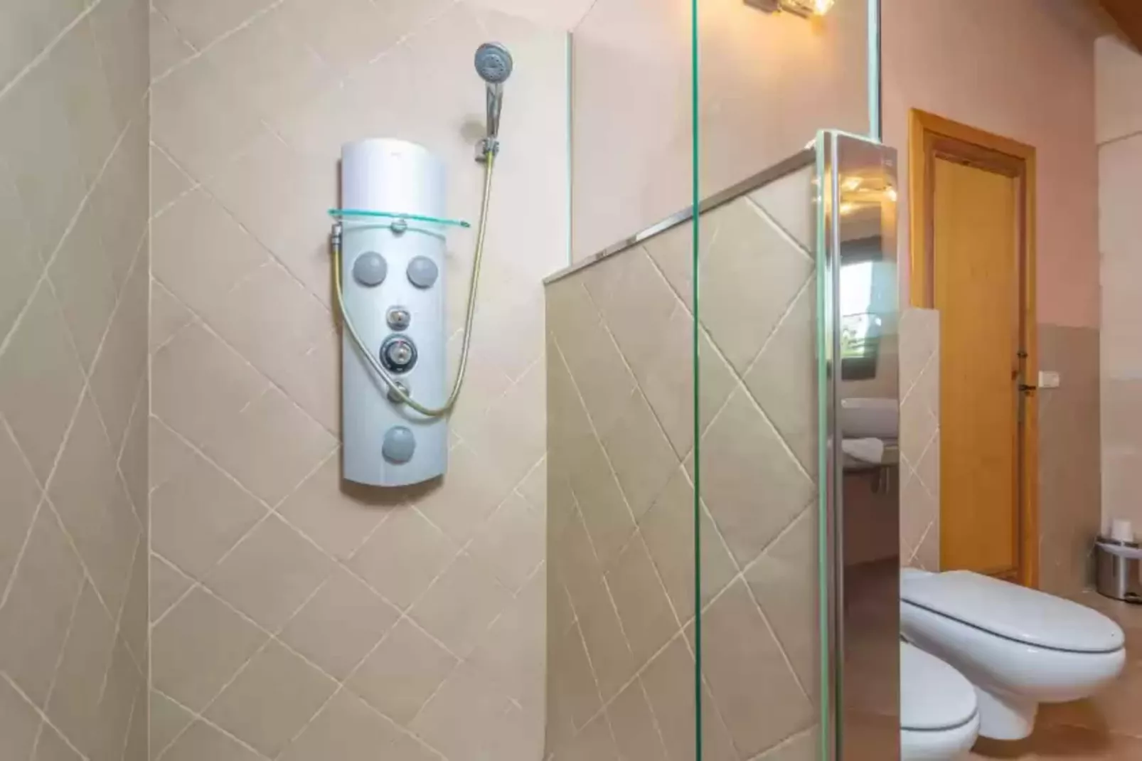 Can Ribas-Bathroom