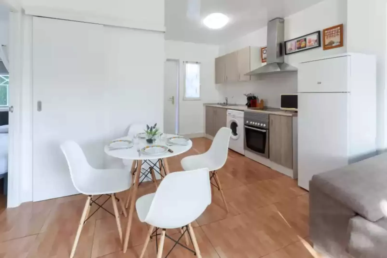 Palomas-Dining room