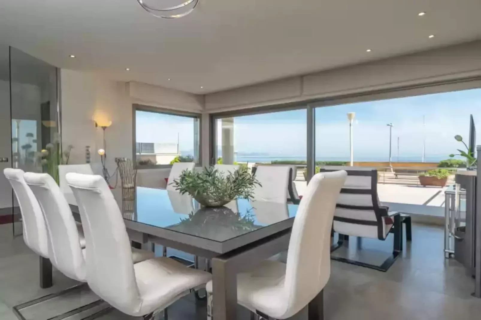 Bohemi-Dining room