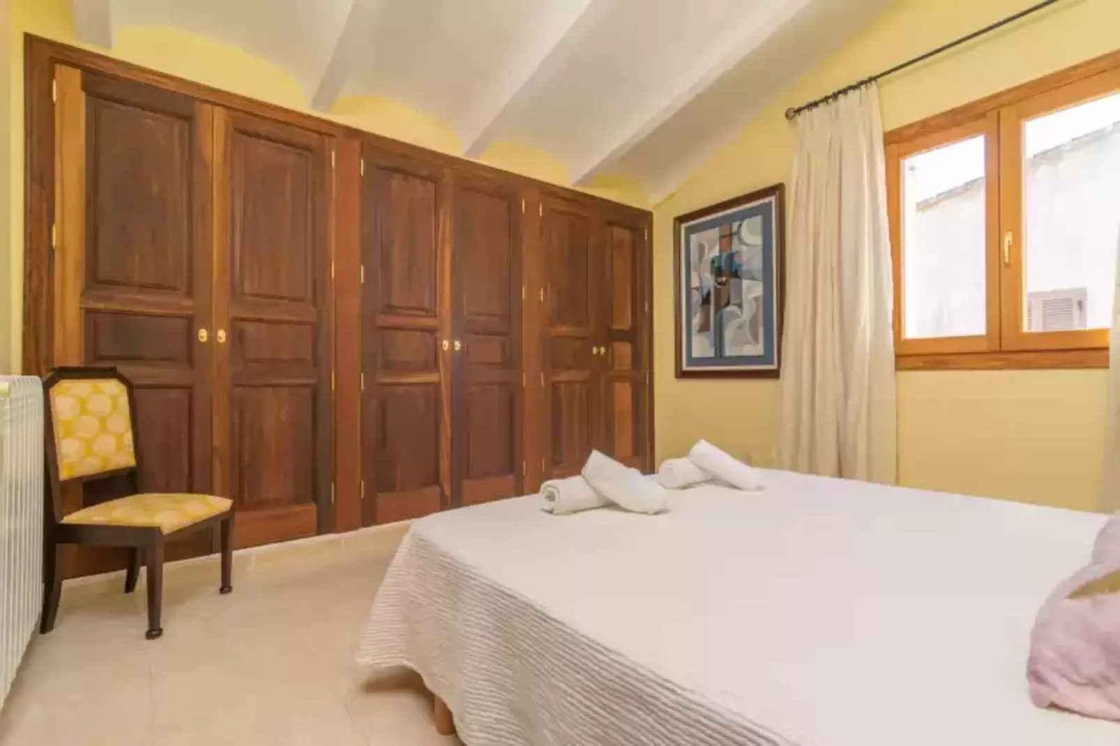 Unio 36-Bedroom
