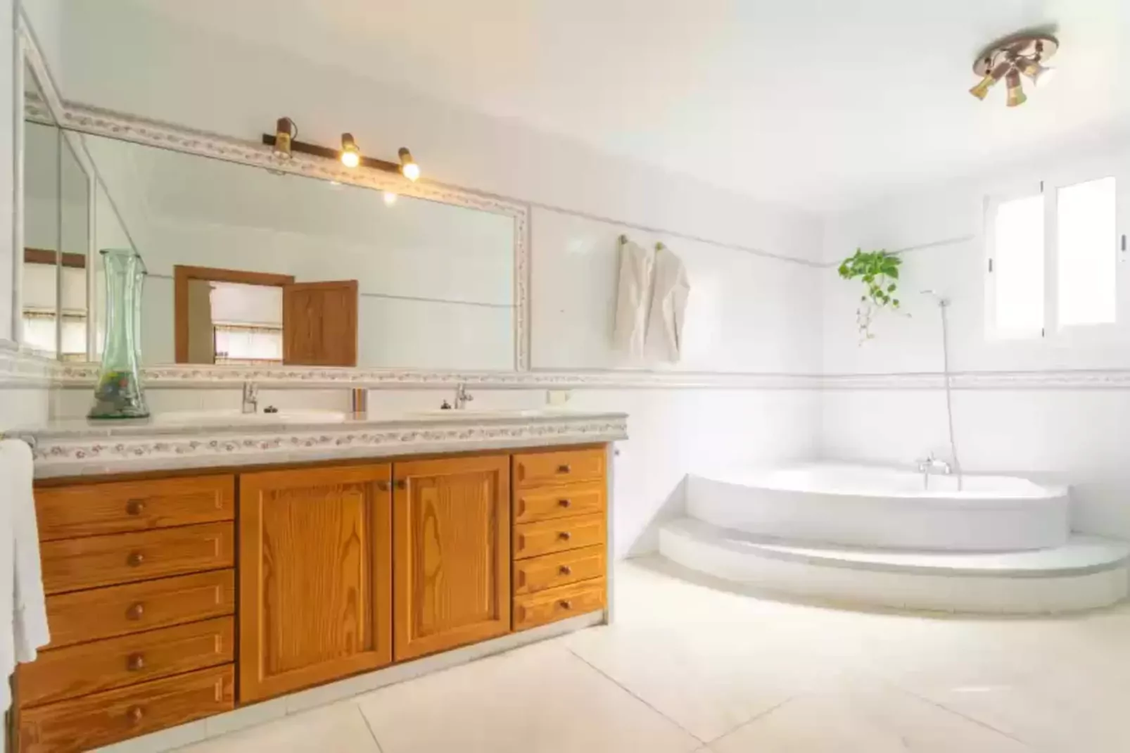 Unio 36-Bathroom