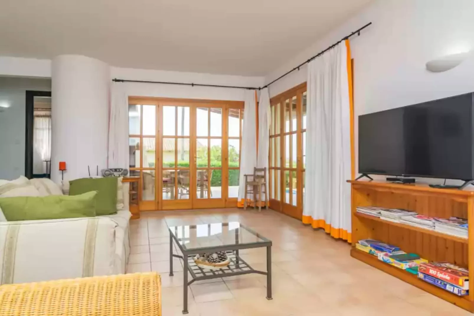 Villa Pastor-Living room
