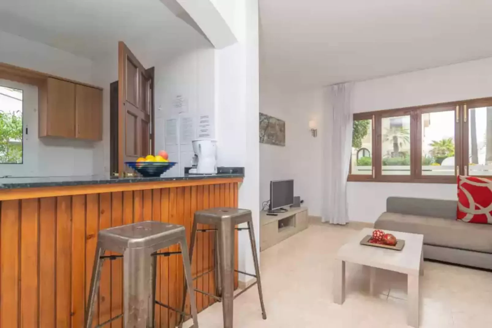 Violeta De Mar-Kitchen