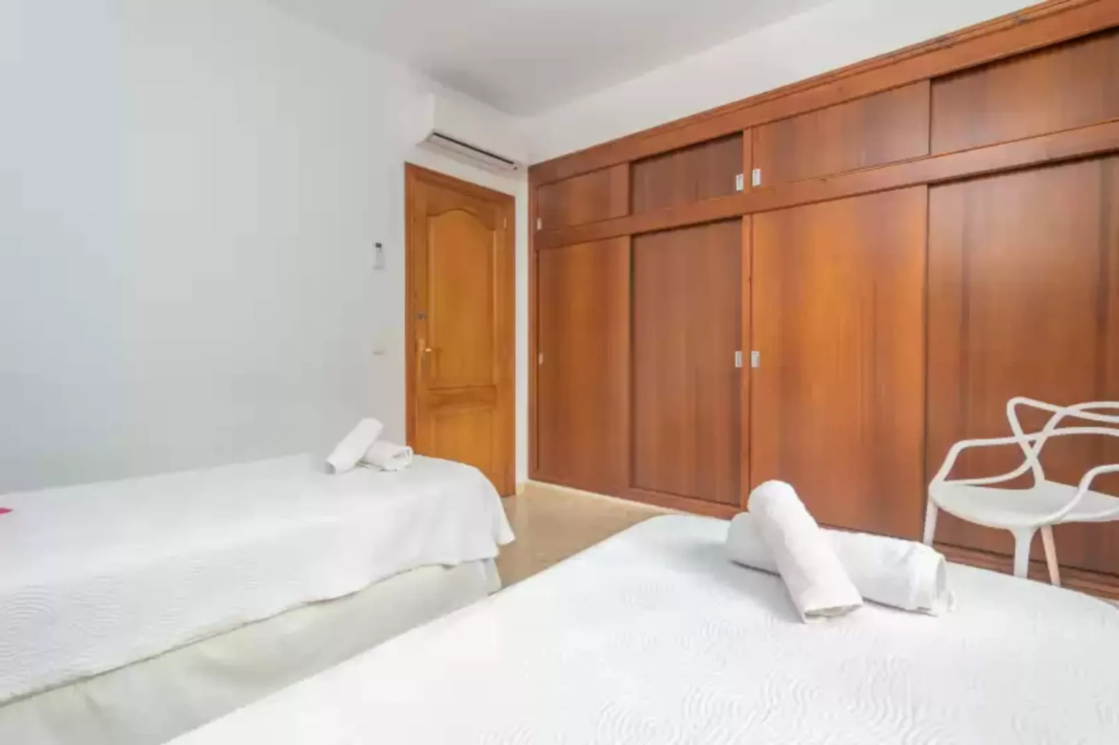 Violeta De Mar-Bedroom