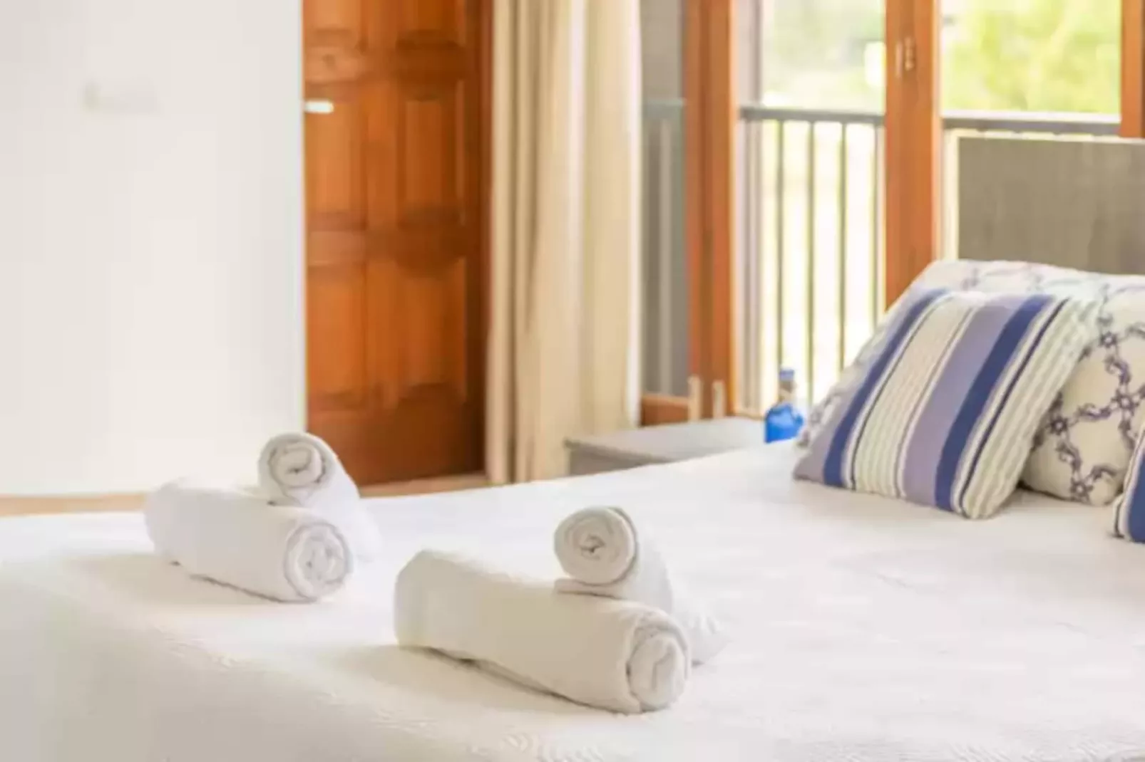 Violeta De Mar-Bedroom