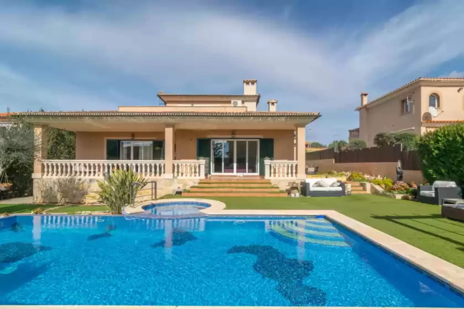 Joan Deia Escultor-Pool
