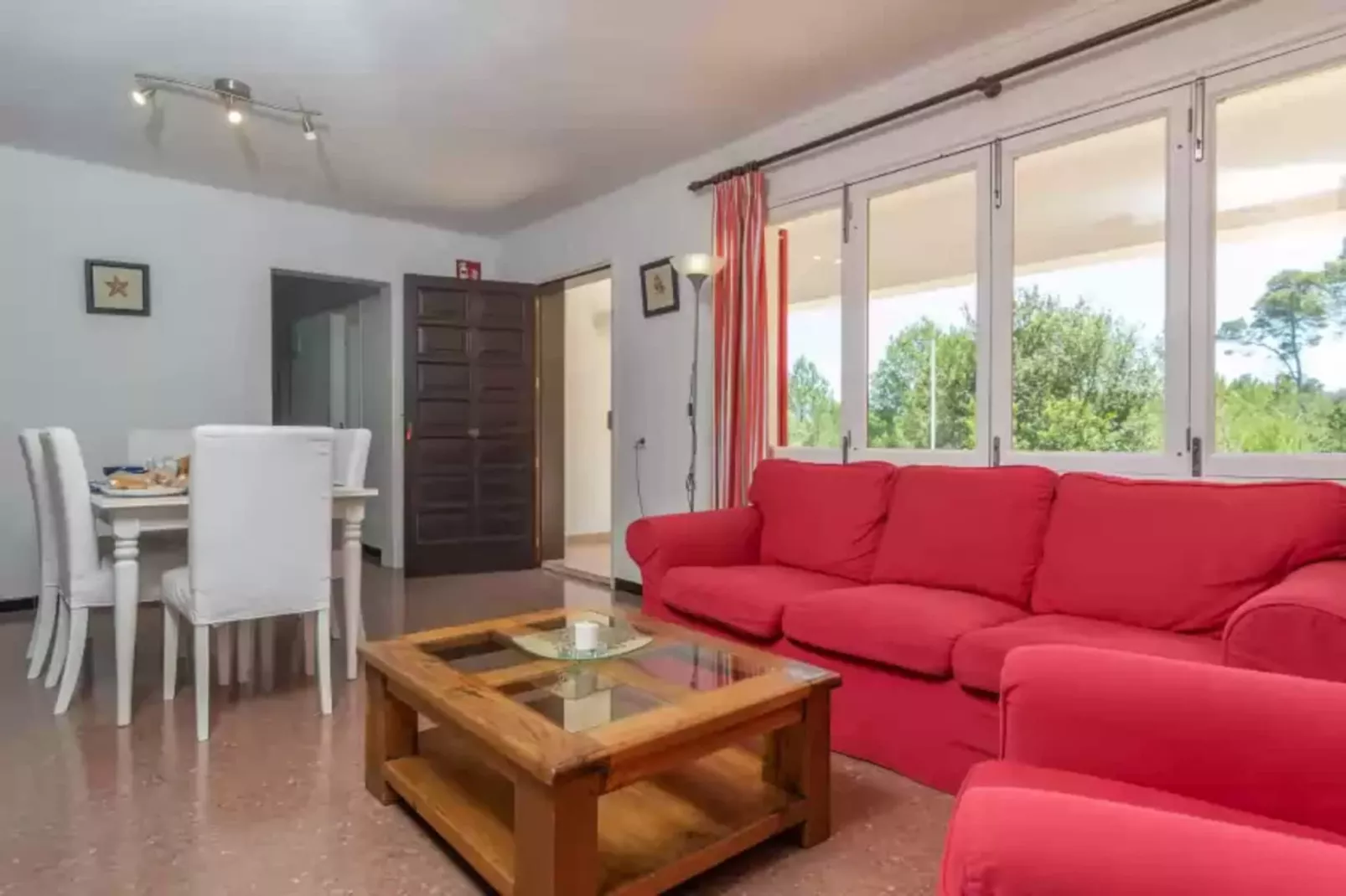 Es Pins-Living room