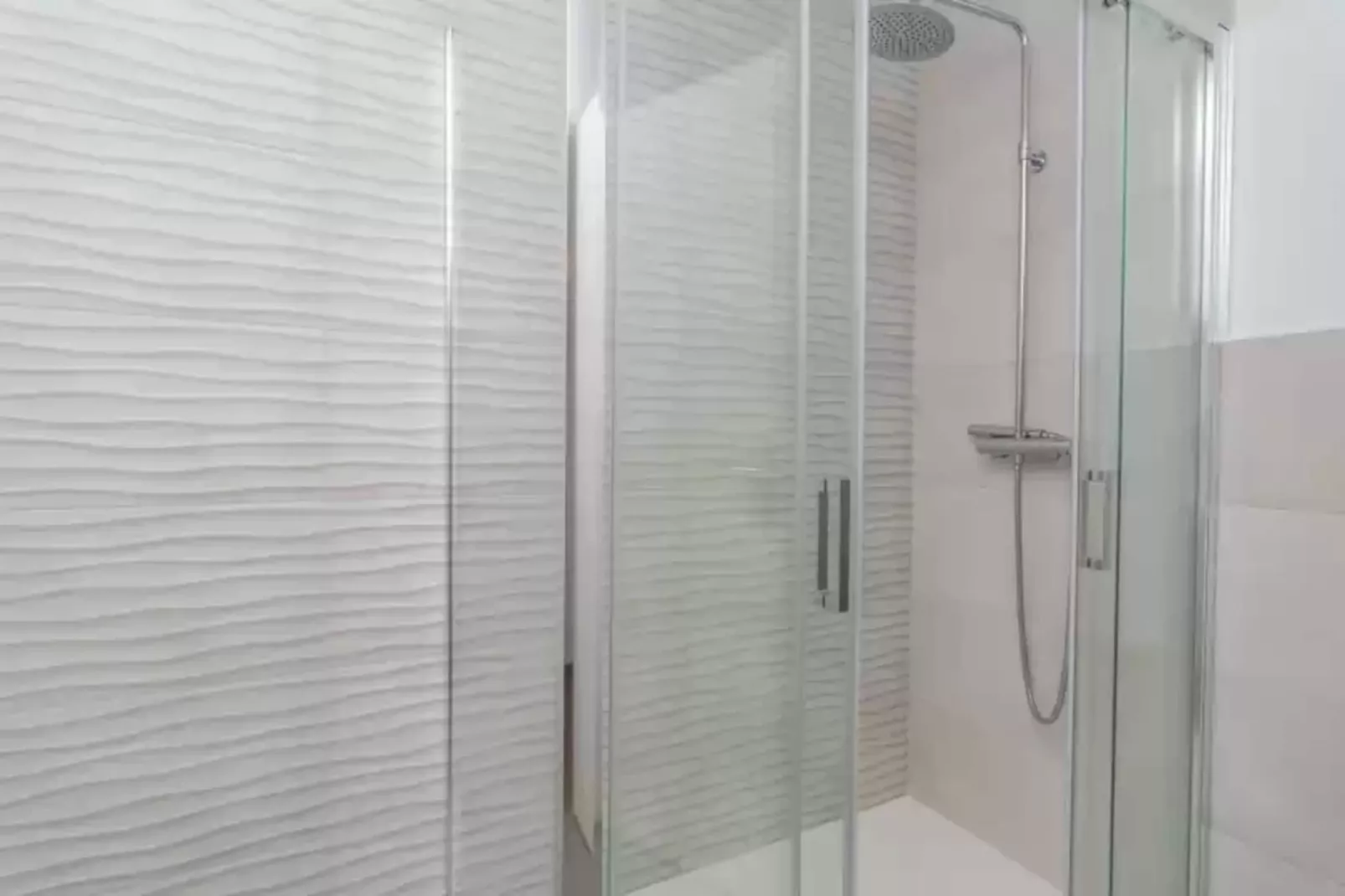 Es Pins-Bathroom