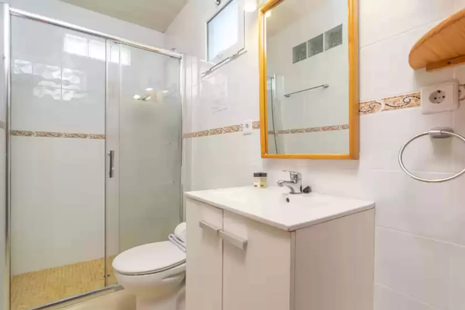 Villa Luna-Bathroom