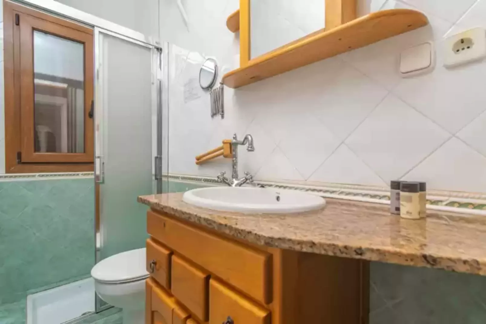 Villa Luna-Bathroom