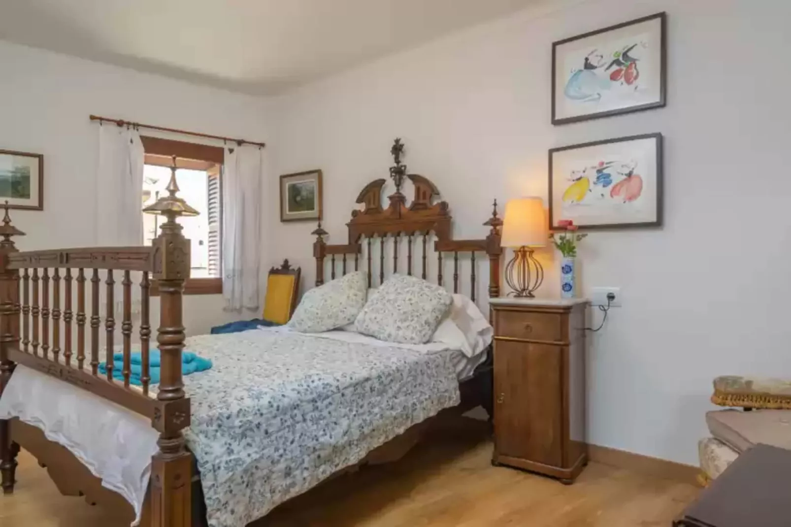 Can Vidal-Schlafzimmer